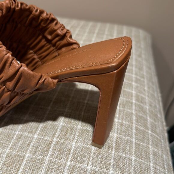 Jonathan SIMKHAI Felix Elastic 3.5 in‎ Heeled Mules - Size 38 (7.5) - Picture 13 of 15